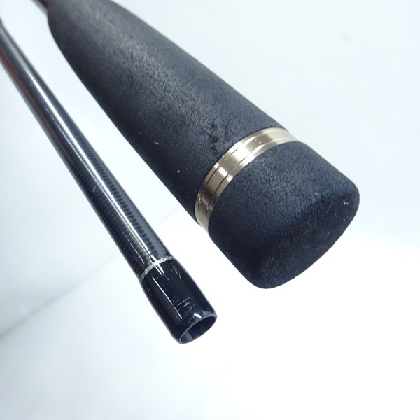 ０６ライカルＲＥ－８３２Ｅ